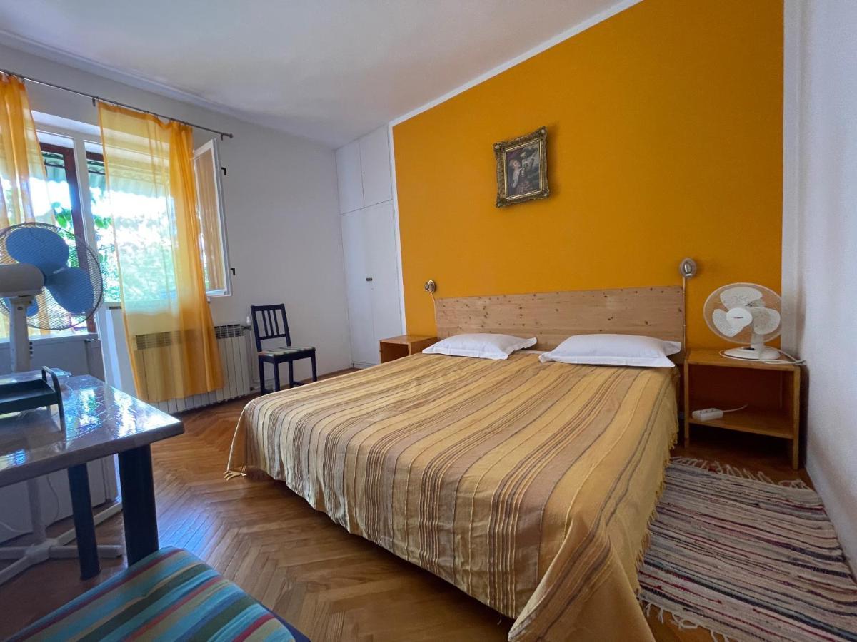 Hvar Guesthouse - Double Bedroom With Private Bathroom 젤사 외부 사진