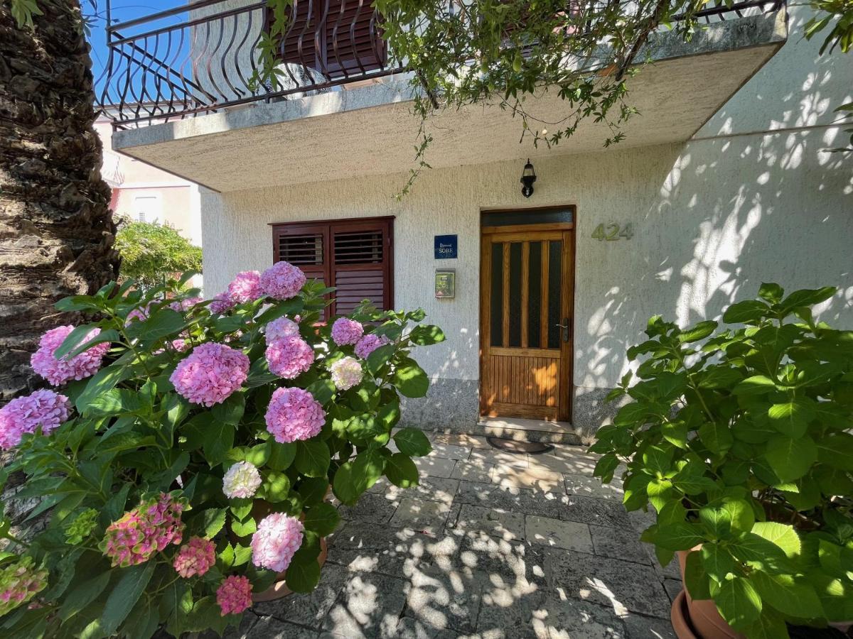 Hvar Guesthouse - Double Bedroom With Private Bathroom 젤사 외부 사진