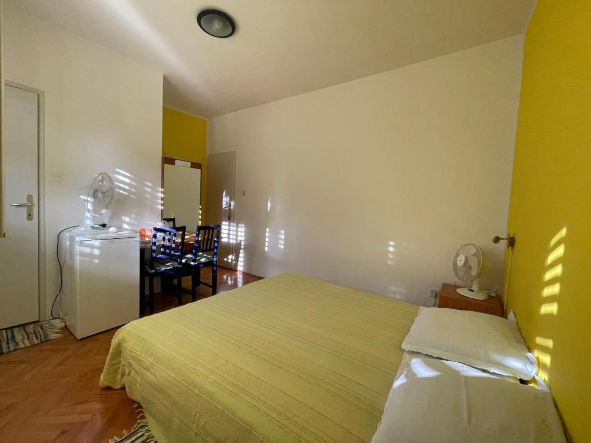 Hvar Guesthouse - Double Bedroom With Private Bathroom 젤사 외부 사진