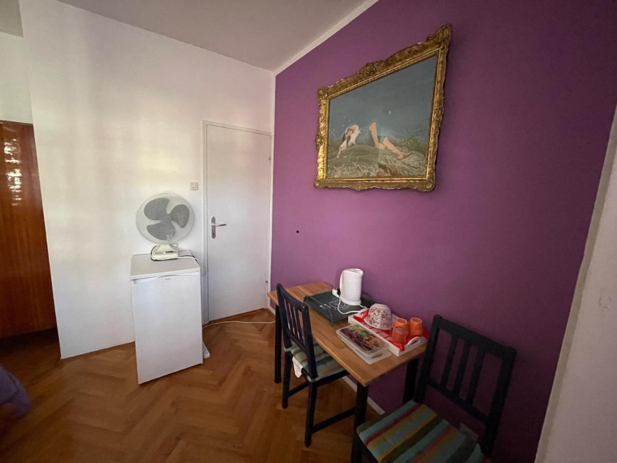 Hvar Guesthouse - Double Bedroom With Private Bathroom 젤사 외부 사진